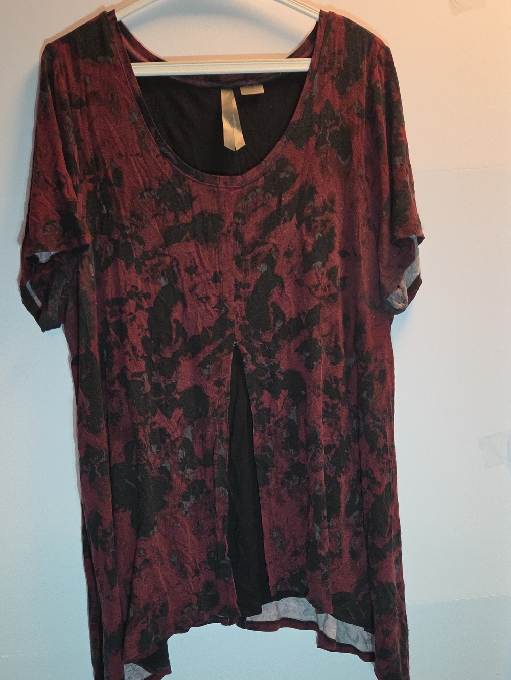 Penningtons Burgundy and Black Short Sleeve Tunic with Front Slit